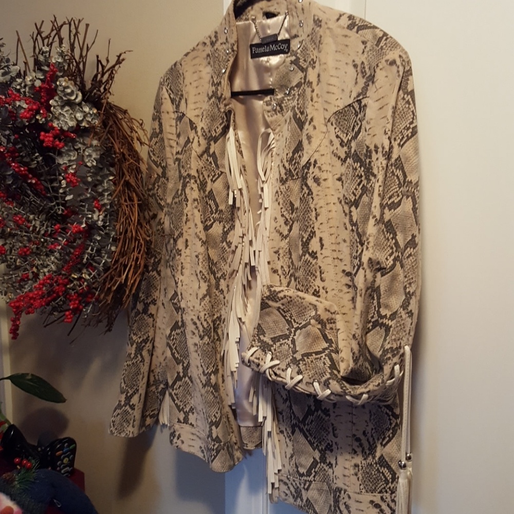 jacket - Picture 2 of 2